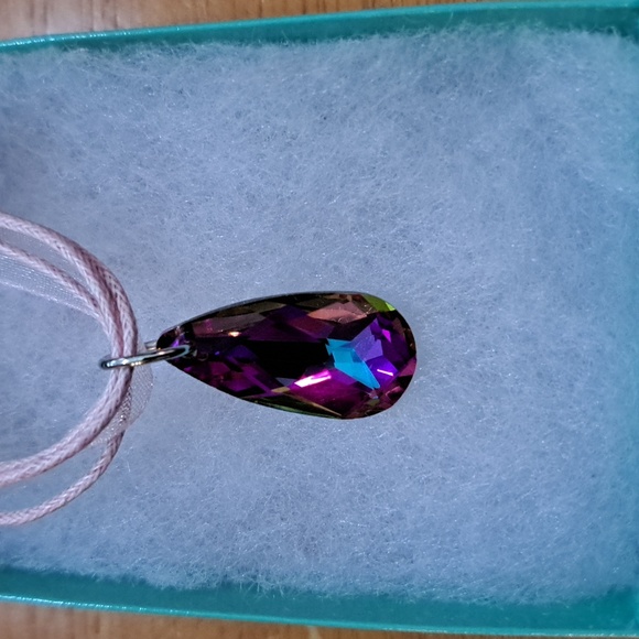 Blossom Garden Crystal Marquise Necklace - Picture 2 of 6